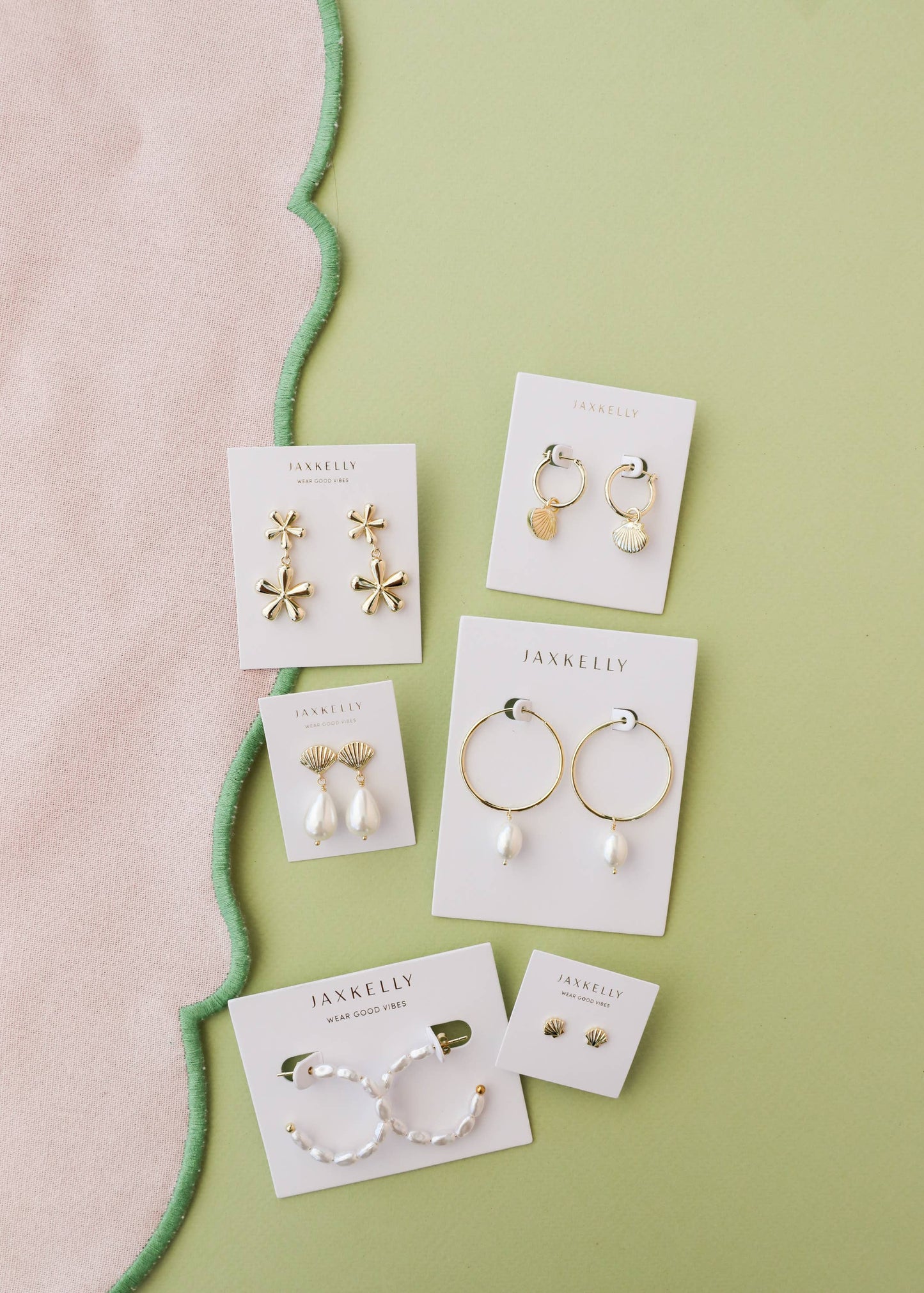 Seashell Gold Earrings