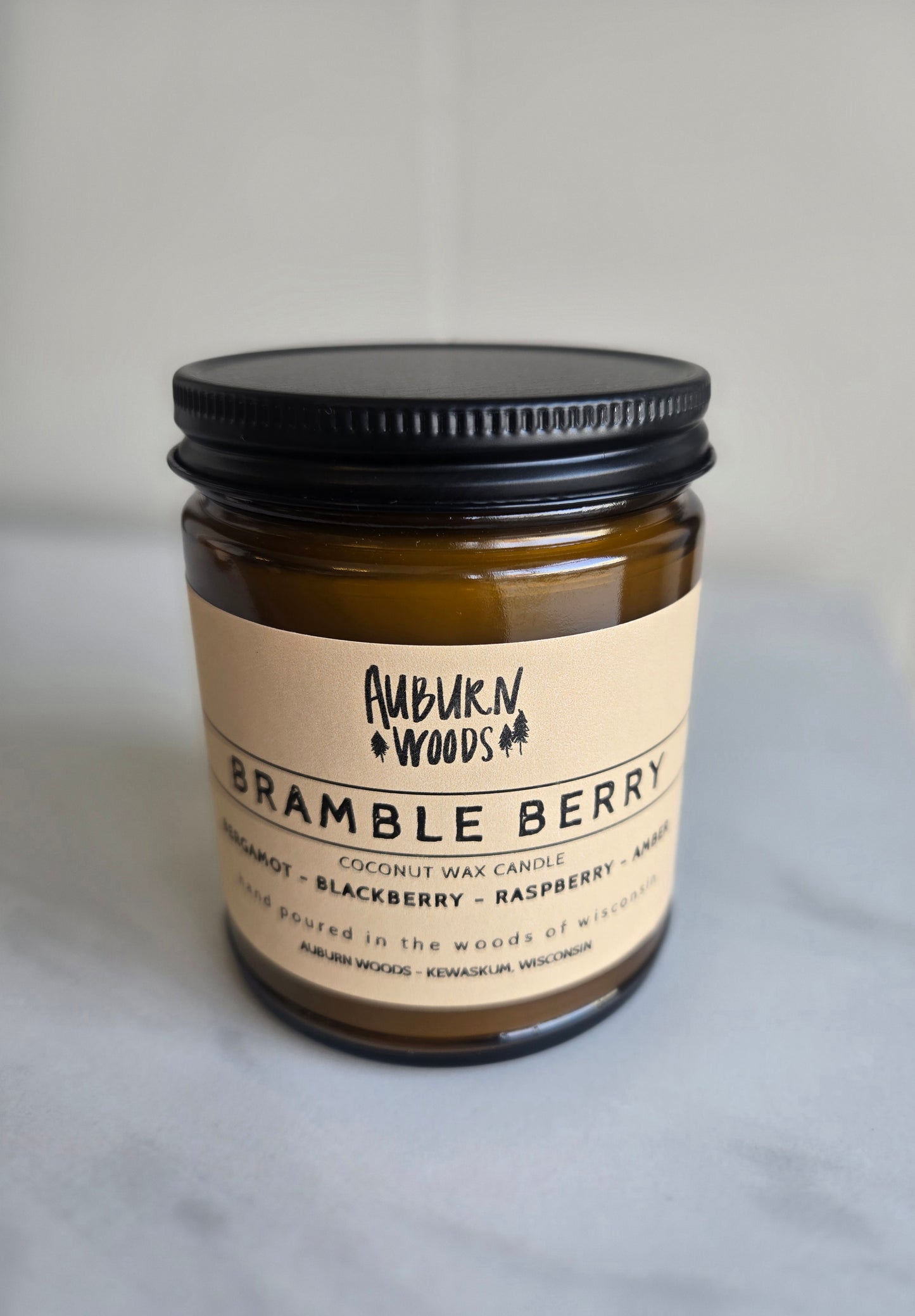 Auburn Woods Small Candle