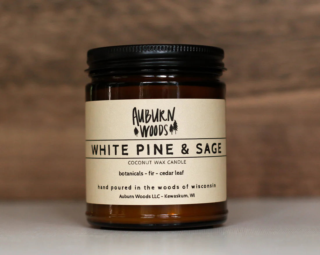 Auburn Woods Small Candle